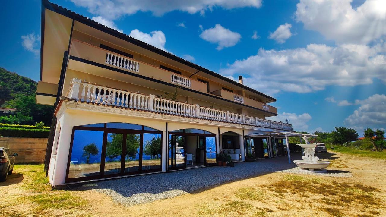 Residenza Domus Aurea Tropea- Vista Mare Hotel Santa Domenica  Bagian luar foto